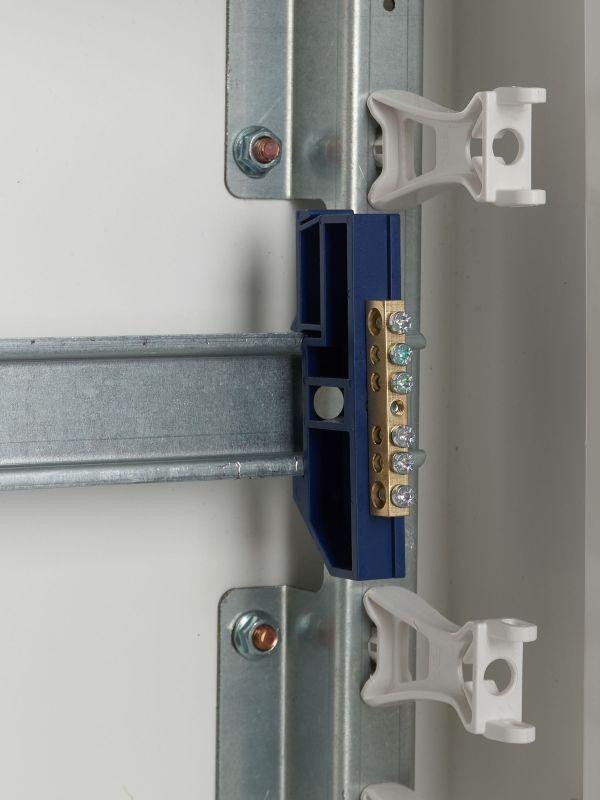 Шина нулевая ШНИ-6х9-6-Д-С на DIN-изол. ШНИ IEK YNN10-69-6D-K07