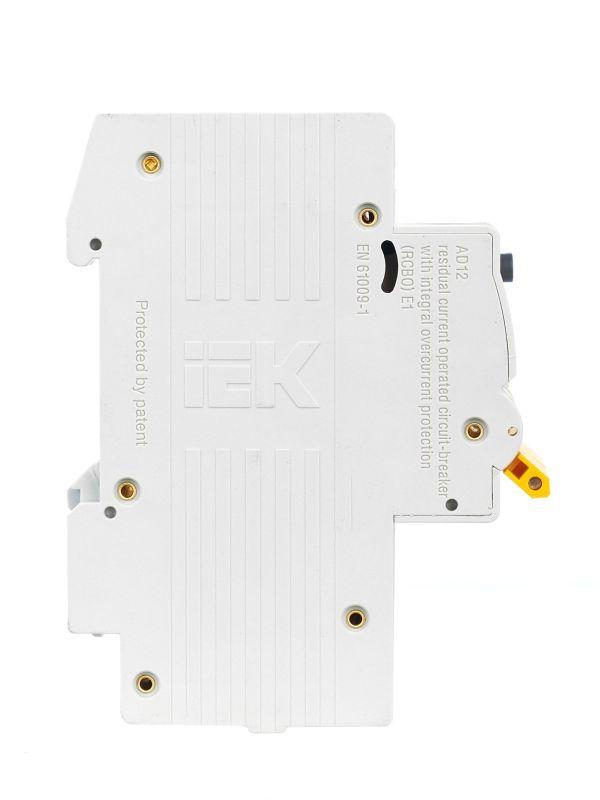 Выключатель автоматический дифференциального тока 2п C 16А 30мА тип AC 4.5кА АД-12 KARAT IEK MAD10-2-016-C-030