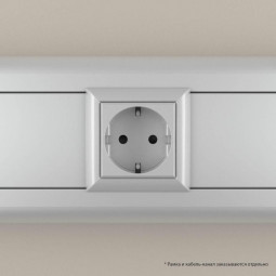 Розетка 1-м 2мод. Avanti "Закаленная сталь" 16А 2P+E защ. шторки сер. DKC 4404002