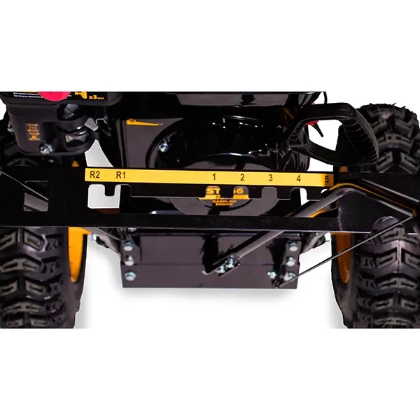 Снегоуборщик ST656 CHAMPION