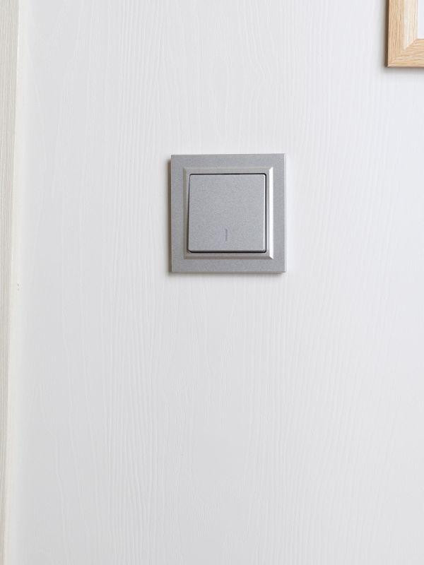 Рамка 1-м IP44 BRITE РУ-1-БрА-44 алюм. IEK BR-M12-44-K47