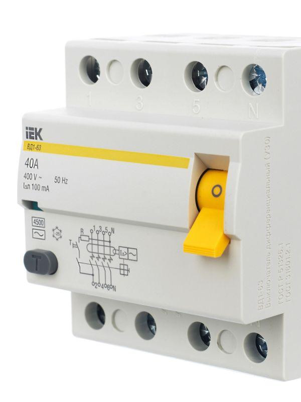 Выключатель дифференциального тока (УЗО) 4п 40А 100мА тип AC ВД1-63 KARAT IEK MDV10-4-040-100