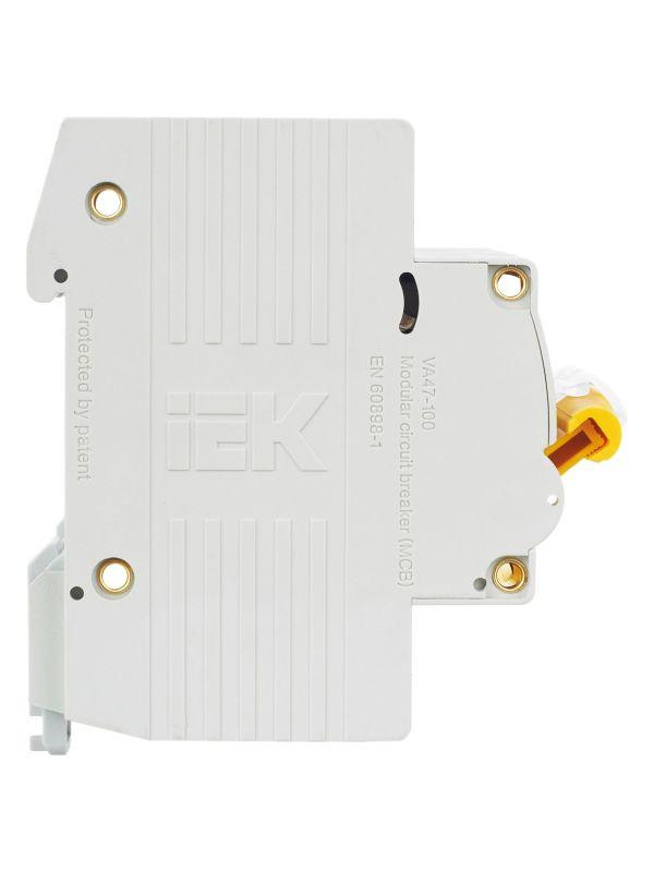 Выключатель автоматический модульный 3п D 63А 10кА ВА47-100 KARAT IEK MVA40-3-063-D