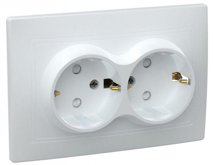 Розетка 2-м СП Кварта РСш12-3-КБ 16А IP20 с заземл. защ. шторки бел. IEK ERK21-K01-16-DM