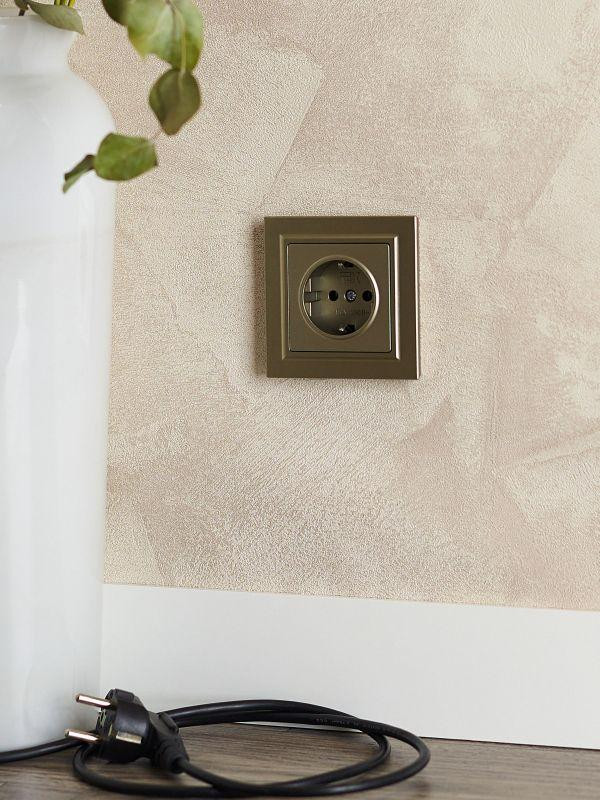 Рамка 1-м BRITE РУ-1-БрШ шампань IEK BR-M12-K37